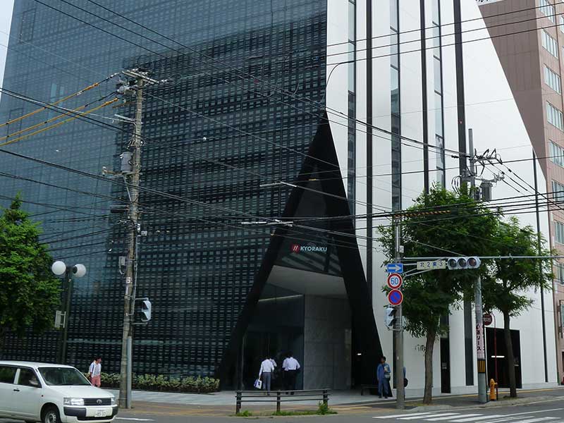 京楽産業